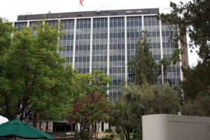 JPL admin bldg
