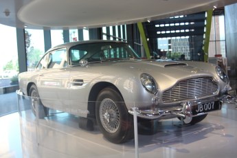 Bond car 2
