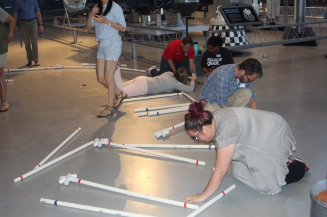 Building bottom ring